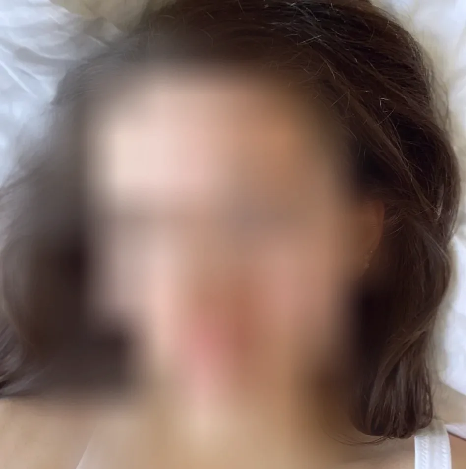 Daisy, 24