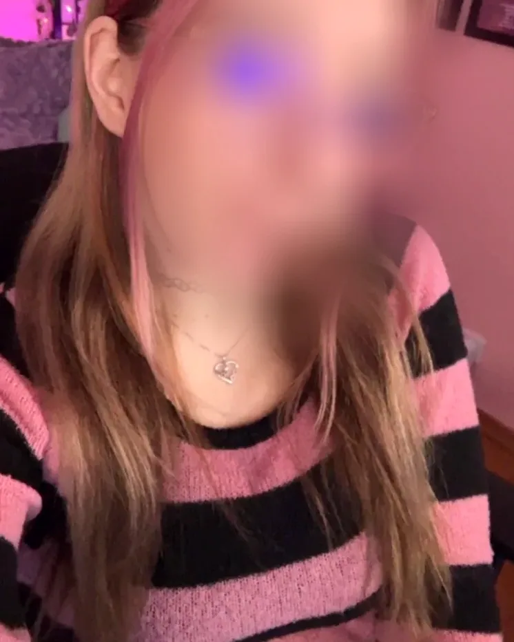 Molly, 31