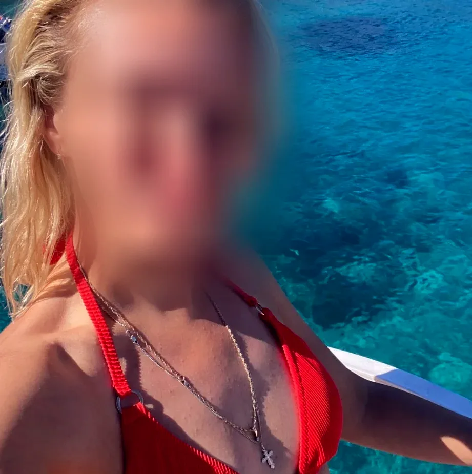 Rosie, 39