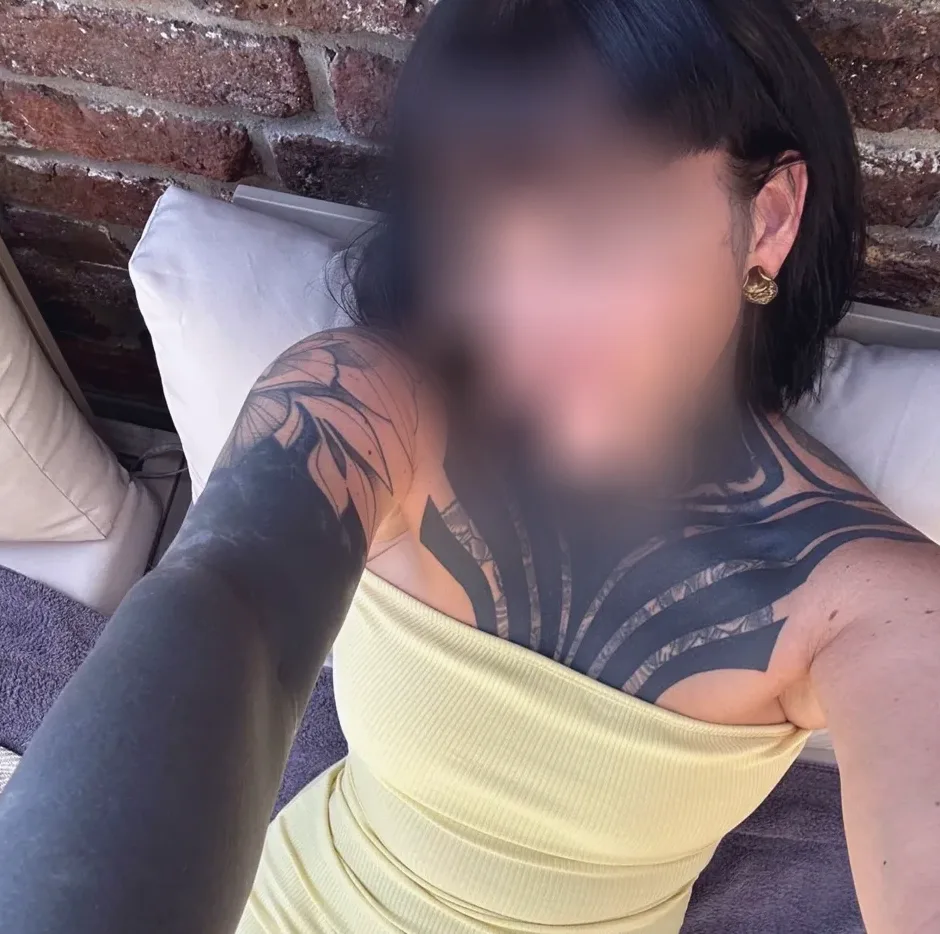 Shannon, 35